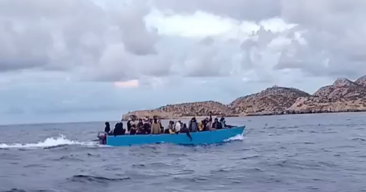 Ιεράπετρα: Νέα λέμβος με μετανάστες εντοπίστηκε νότια της Χρυσής – Άγνωστος ο ακριβής αριθμός των επιβαινόντων