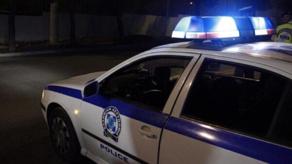 Επεισοδιακή καταδίωξη στο κέντρο της Αθήνας – Οδηγός μπήκε σε εννέα μονόδρομους και παραβίασε επτά κόκκινα