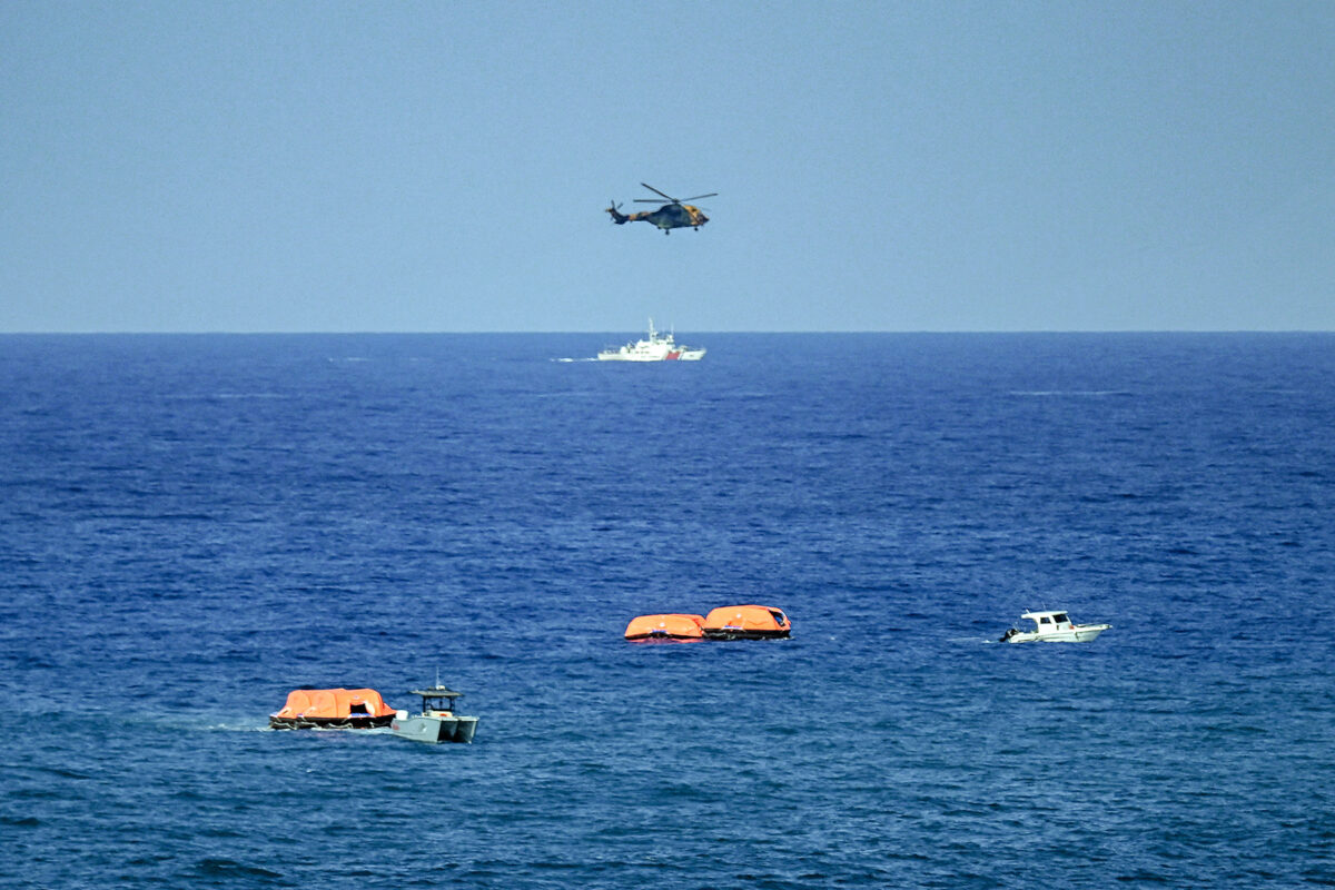 Τουλάχιστον οκτώ νεκροί και 17 αγνοούμενοι στο ναυάγιο του καταμαράν ανοικτά της κατεχόμενης Κερύνειας – Καταγγελίες επιβατών για το πλήρωμα