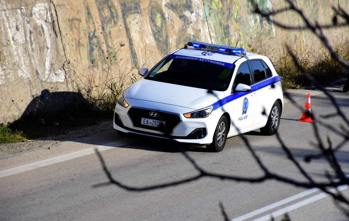 Ληγμένο από το 2018 το δίπλωμα του 90χρονου που κινούνταν ανάποδα στην Αττική Οδό – Πώς τον σταμάτησαν οι αστυνομικοί