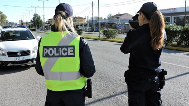 Τροχαίο στην παραλιακή: Δυσχέρεια στην κυκλοφορία στο ύψος της Μαρίνας Φλοίσβου