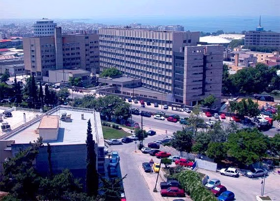 Μειωμένη χρηματοδότηση και περισσότερες αποχωρήσεις από προσλήψεις στο ΕΣΥ