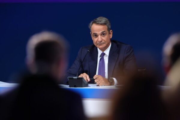Κ. Μητσοτάκης για τις εξαγγελίες Τσίπρα: «Το 2014 ήταν αυταπάτη, τώρα πρόκειται για κανονική απάτη»
