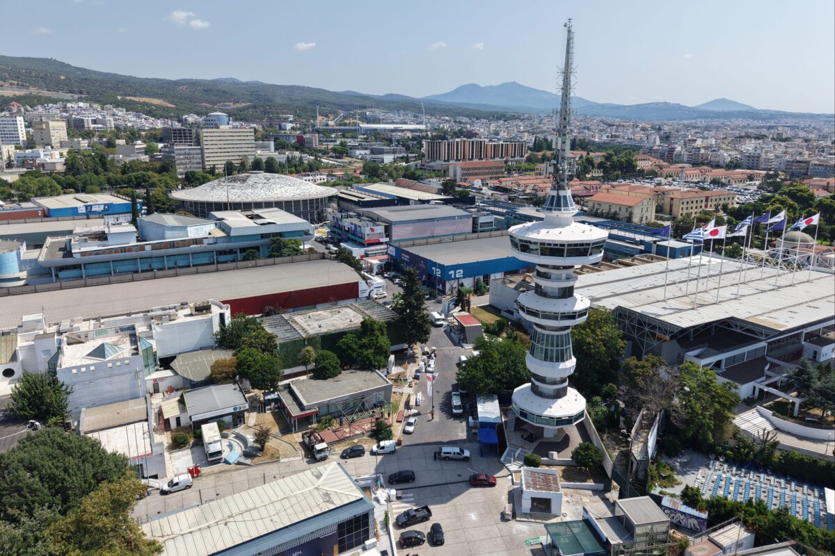 Τα μέτρα της κυβέρνησης μετά τη ΔΕΘ: Τι λένε στο ΕΡΤnews Radio 105,8 εκπρόσωποι των μικρομεσαίων επιχειρήσεων και του εμπορίου