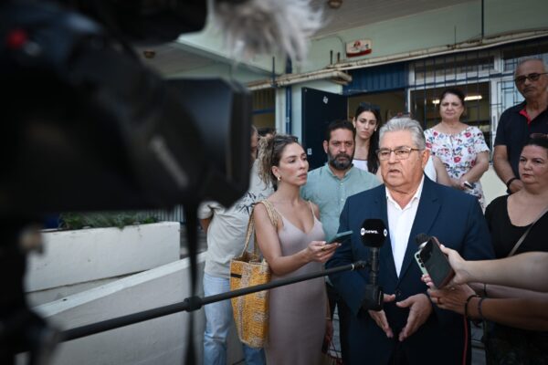 Κουτσούμπας: Η νέα σχολική χρονιά ξεκινά με τεράστιες ελλείψεις σε εκπαιδευτικό προσωπικό