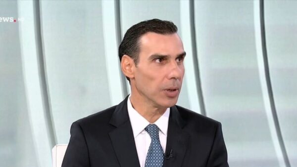 Θεμιστοκλέους στο ΕΡΤnews για θάνατο Μαζωνάκη: «Δεν υπάρχει κενό νόμου – Τα μηχανήματα στο ιατρείο λειτουργούσαν παράνομα»