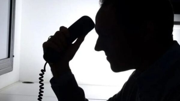 Σπάτα: Συνελήφθησαν 6 άτομα που διέπρατταν τηλεφωνικές απάτες
