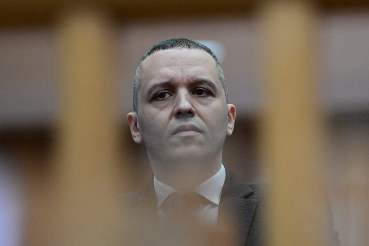 Αποφυλακίζεται σήμερα ο Ηλίας Κασιδιάρης – Τι αναφέρει η δικηγόρος του