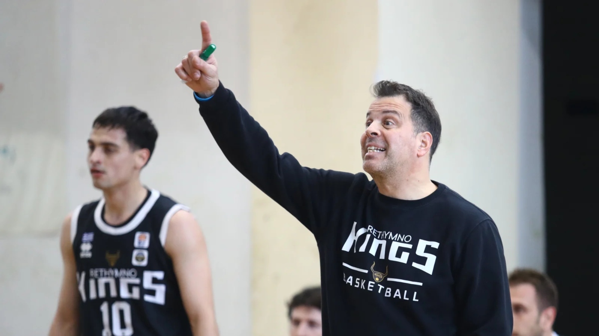 Κούμουλος: «Ξεκινήσαμε με όρεξη και φιλοδοξίες, είμαστε καλύτεροι από πέρυσι»