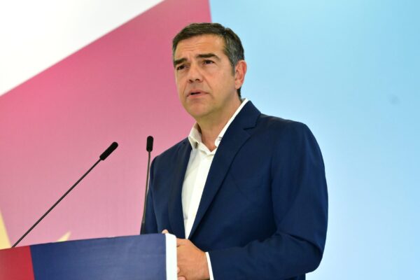 Αλ. Τσίπρας στη Le Soir: Ξέρω καλά τη δουλειά και είμαι έτοιμος να ξαναγίνω πρωθυπουργός
