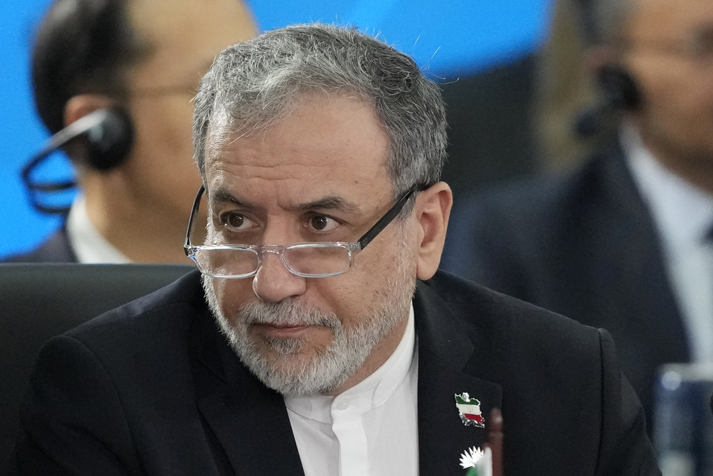 Ιρανικά ΜΜΕ: Το Ιράν κατέθεσε τους όρους επαναλειτουργίας των Στενών του Ορμούζ στον απεσταλμένο των ΗΠΑ Στιβ Γουίτκοφ