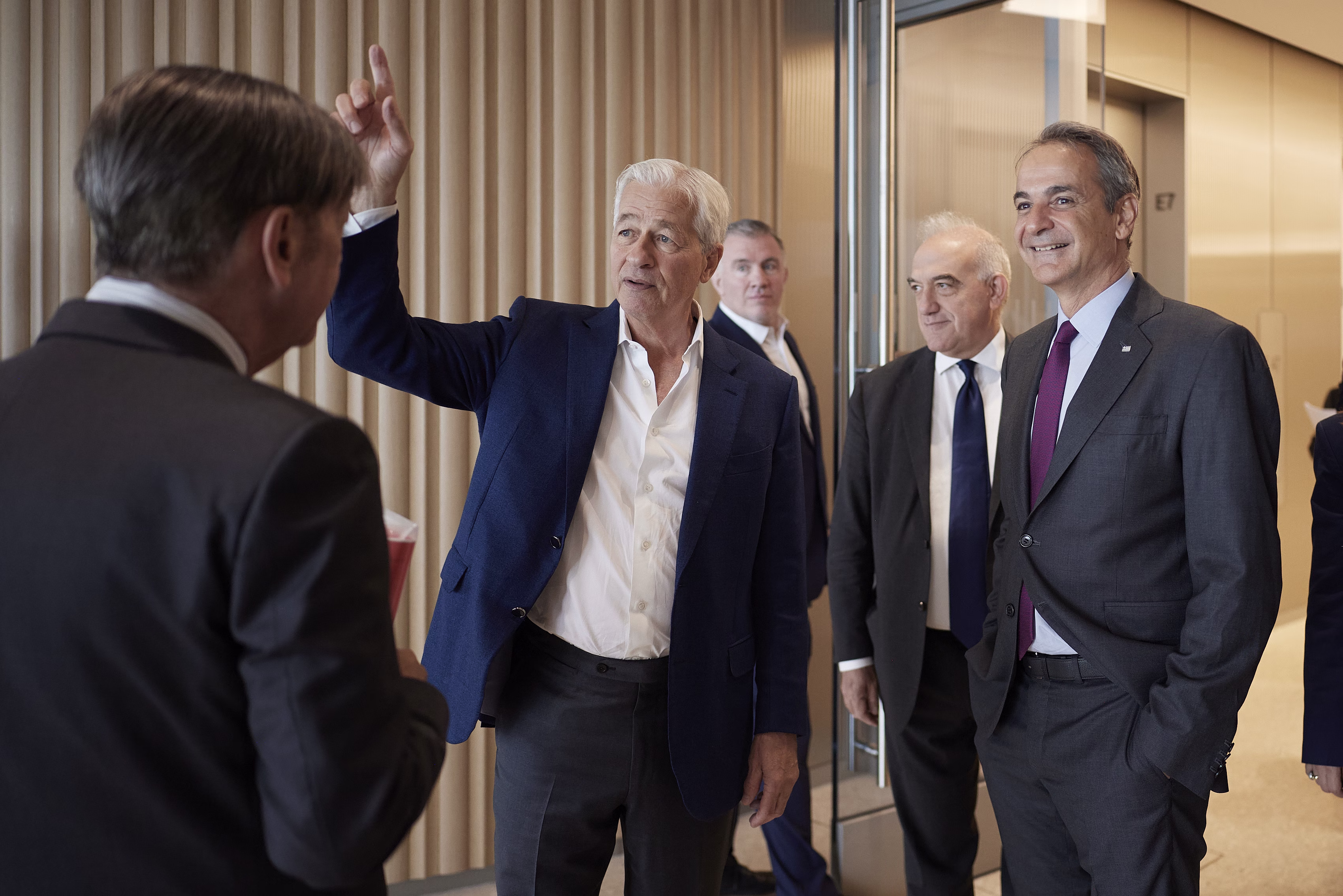 Τζείμι Ντίμον: Συνάντηση με τον Κυριάκο Μητσοτάκη στην Νέα Υόρκη
