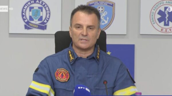 Β. Βαθρακογιάννης για την έκρηξη στην Πλάκα: Έξι νεκροί ανασύρθηκαν από τα συντρίμμια – Δεν υπήρξε καταγγελία για οσμή αερίου πριν από την έκρηξη