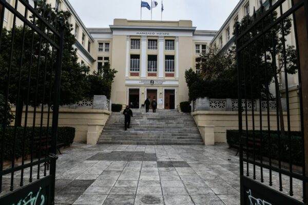 Θ. Λέλες στο ΕΡΤnews για τις μετεγγραφές φοιτητών: «Πόλη ή σχολή;» Το δίλημμα που διαμορφώνει τις επιλογές στο μηχανογραφικό