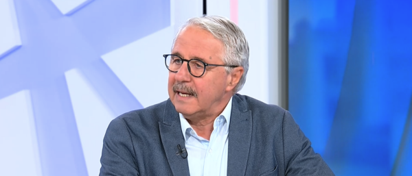 Μανιάτης: Να μειωθεί ο ειδικός φόρος κατανάλωσης στα καύσιμα – «Τεράστιο πρόβλημα η έλλειψη αποθήκευσης ενέργειας»