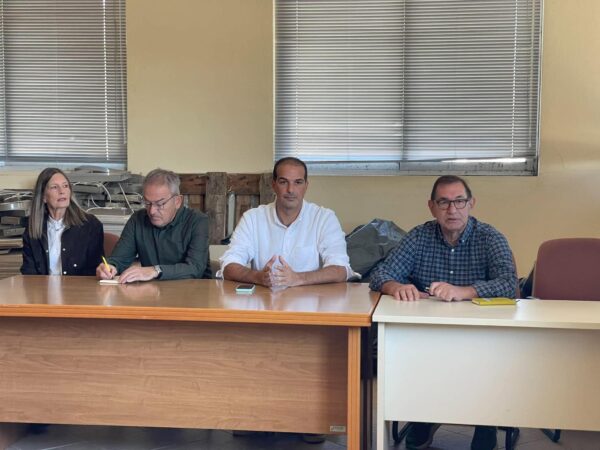 Ιωάννινα: Το ζήτημα της ατμοσφαιρικής ρύπανσης στο επίκεντρο των επαφών Σακελλαρίδη με τοπικούς φορείς