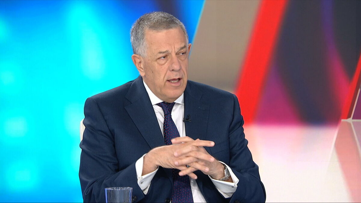 Ταχιάος στο ΕΡΤnews: Ο Μετροπόντικας δεν πρόκειται να ξεκινήσει αν δεν είμαστε σίγουροι – Τι είπε για την έκρηξη στην Πλάκα