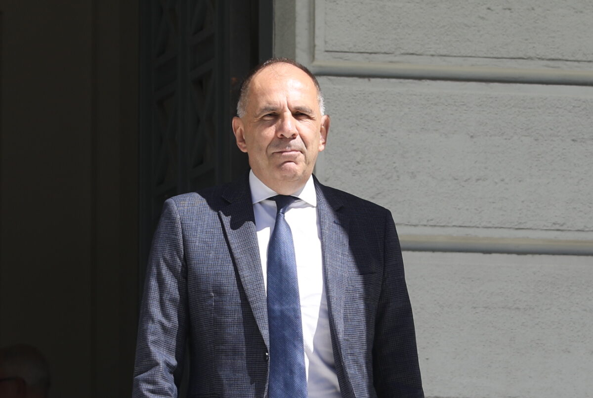 Γεραπετρίτης: Mε βάση τον υπάρχοντα σχεδιασμό η ηλεκτρική διασύνδεση Ελλάδας-Κύπρου, κανένας λόγος επαναχάραξης
