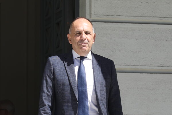 Γεραπετρίτης: Mε βάση τον υπάρχοντα σχεδιασμό η ηλεκτρική διασύνδεση Ελλάδας-Κύπρου, κανένας λόγος επαναχάραξης