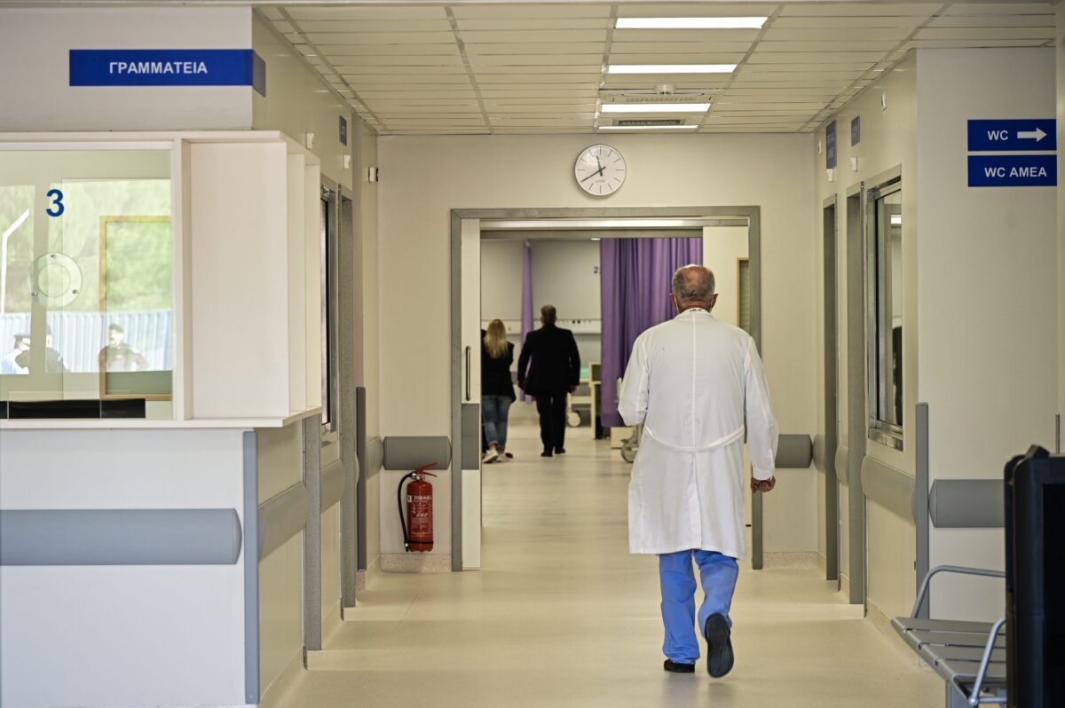 Θεσσαλονίκη: Στη σφράγιση δύο ιδιωτικών κλινικών προχώρησε η Περιφέρεια Κεντρικής Μακεδονίας