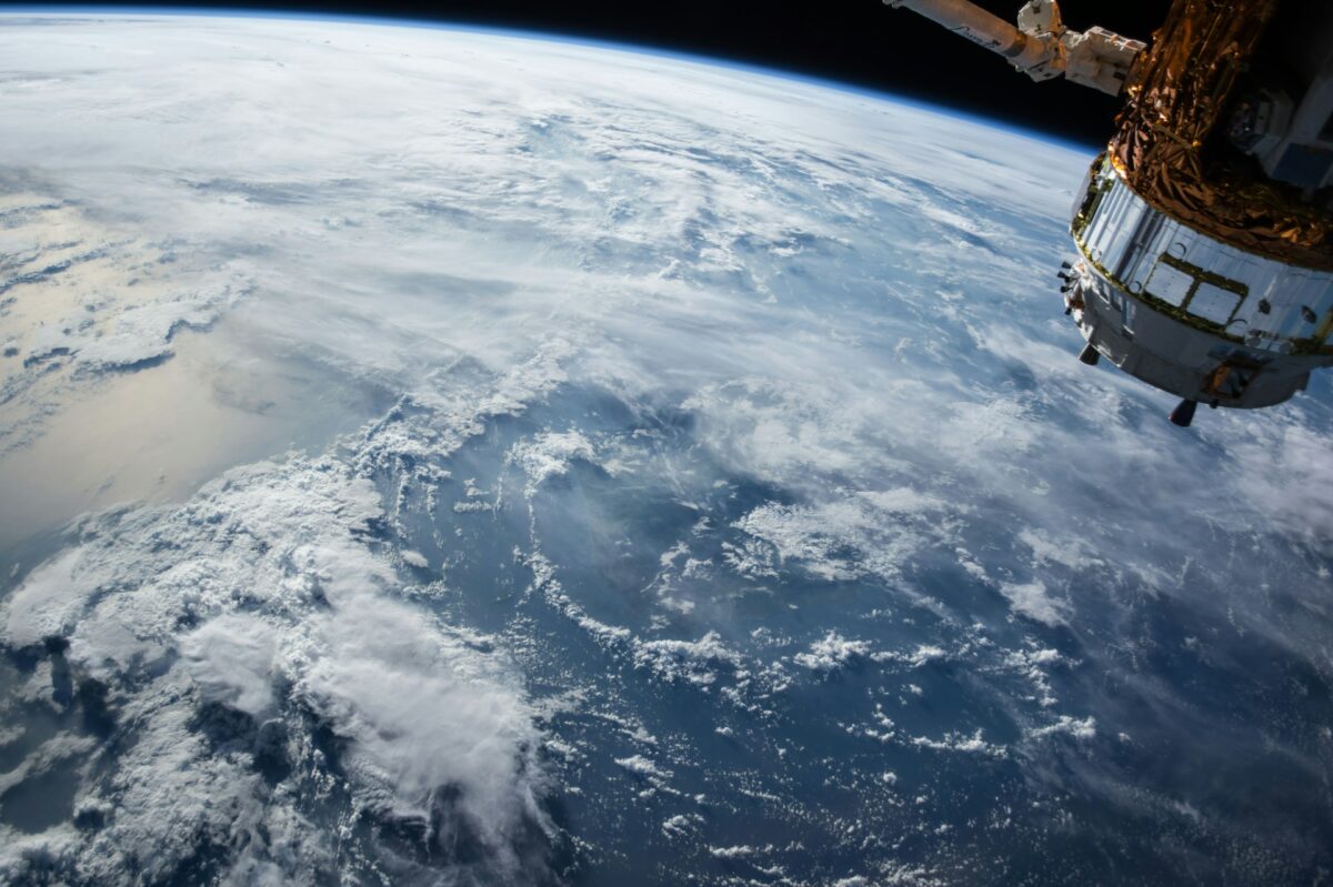 Copernicus: Παγκόσμιος συναγερμός για την ατμοσφαιρική ρύπανση από όζον – Εκτεθειμένο το 34% του πληθυσμού