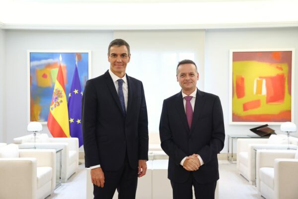 Στον Πέδρο Σάντσεθ το Βραβείο Δημοκρατίας της Πόλης των Αθηνών 2026