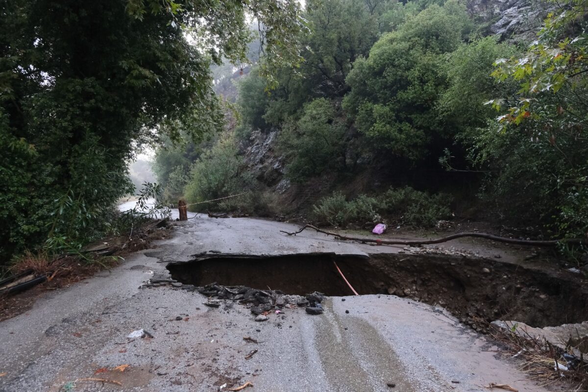 Κακοκαιρία στην Κρήτη: Κορεσμένο το έδαφος, φόβοι για νέα πλημμυρικά φαινόμενα – Σε επιφυλακή ο κρατικός μηχανισμός