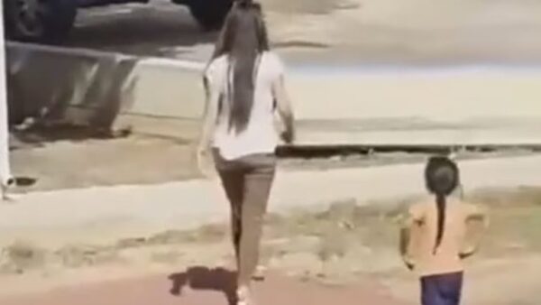 Εκπρόσωπος ΔΟΕ στο ΕΡΤnews: «Εκτός ορίων η συνάδελφος στα Άνω Λιόσια- Πρέπει να προστατευτεί η σχολική κοινότητα, η βία είναι ανεπίτρεπτη»