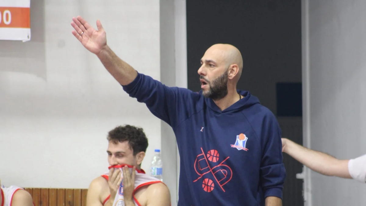 Παπουής: «Θέλουμε να ζήσουμε τη φετινή χρονιά»
