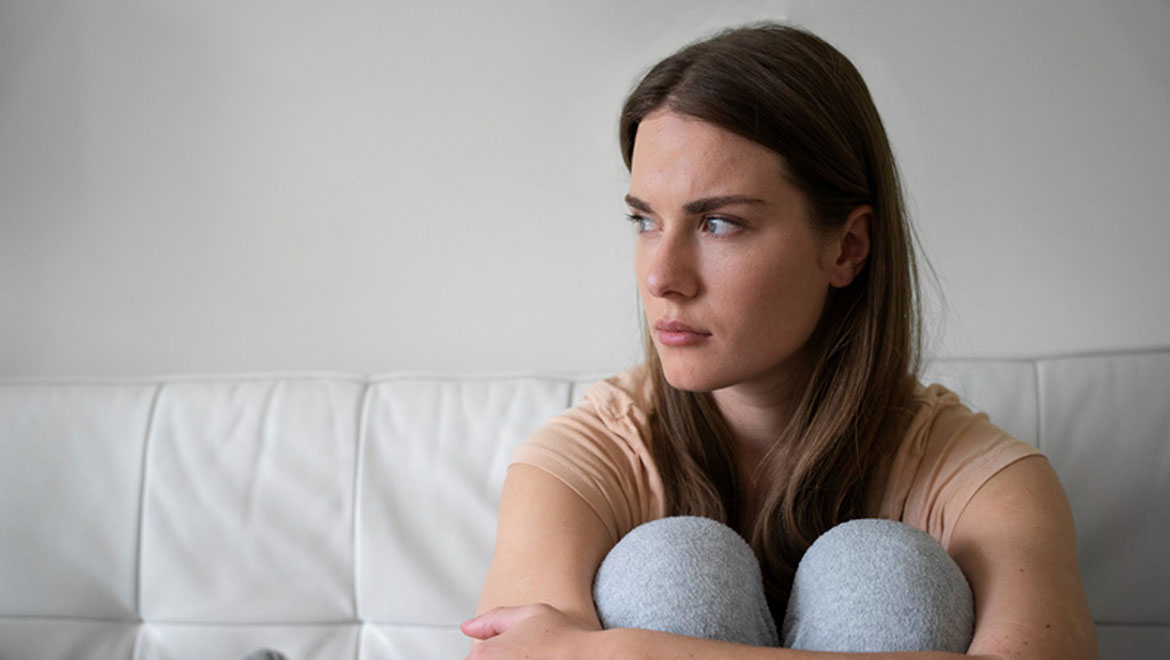 Σημάδια που δείχνουν ότι κάποιος σου κρύβει τα πραγματικά του συναισθήματα