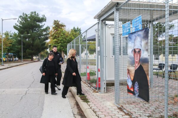Δίκη για τα Τέμπη: Συγκλονιστικές καταθέσεις μαρτύρων και συγγενών – Κατέρρευσε επιζήσασα που ταξίδευε με το έξι μηνών μωρό της