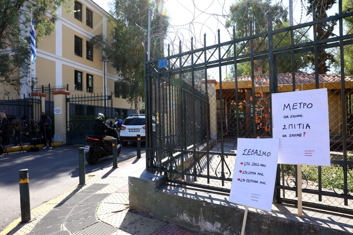 Κυψέλη: Επιστολή Δούκα στο υπουργείο Υποδομών για τις ζημιές σε πολυκατοικίες από τα έργα του Μετρό