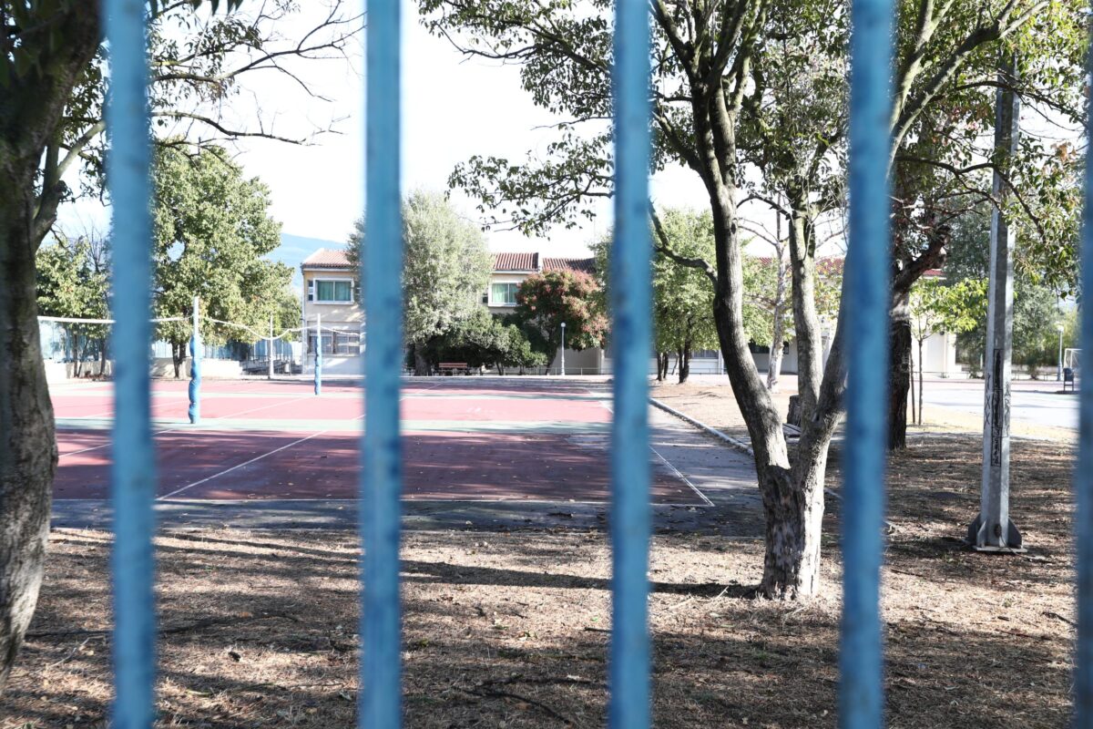 Βούλα: Σε αυτοδίκαιη αργία ο καθηγητής μετά τις καταγγελίες μαθητών – Διατάχθηκε ΕΔΕ