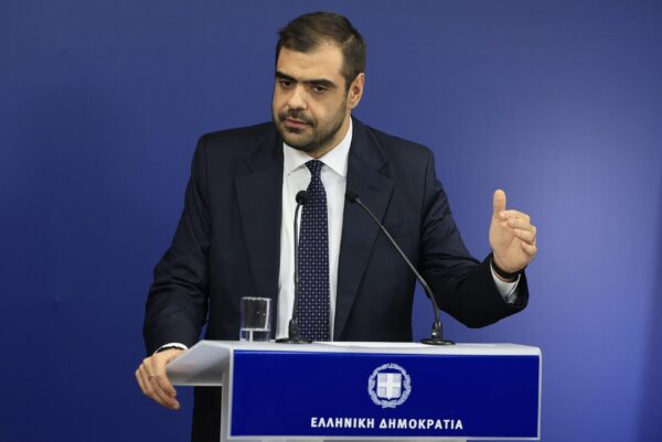 Μαρινάκης κατά Κουφονικολάκου: «Πριν κουνήσετε το δάχτυλο, ρωτήστε τον Τσίπρα για τα έργα και τις ημέρες του»