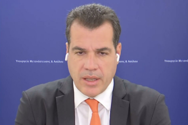 Πλεύρης στο ΕΡΤnews: Οι διακινητές είναι εγκληματίες, αντιμετωπίζουν τους ανθρώπους ως εμπόρευμα – Ο Οκτώβριος είναι μήνας αυξημένης μεταναστευτικής πίεσης