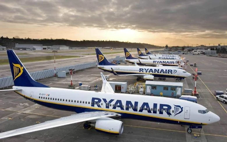 O CEO της Ryanair προειδοποιεί: Η Ευρώπη να ετοιμαστεί για τη μεγαλύτερη αύξηση στις τιμές των αεροπορικών εισιτηρίων στην ιστορία