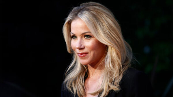Christina Applegate: Αποκάλυψε ότι δεν πάσχει από σκλήρυνση κατά πλάκας – «Έγινε λάθος διάγνωση»