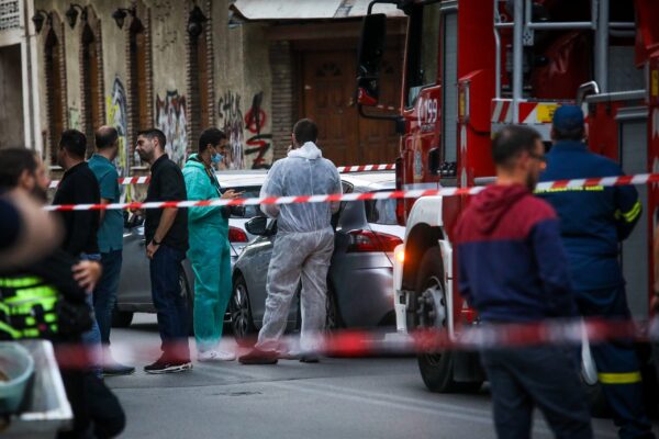 Κολωνός: Τα δύο σενάρια για την έκρηξη και τα αναπάντητα ερωτήματα – Βίντεο ντοκουμέντα του ΕΡΤnews