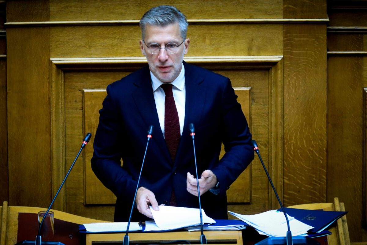 Βουλή: «Δεν υπάρχει άλλος χρόνος για χάσιμο» τόνισε ο Άκης Σκέρτσος σχετικά με την προστασία των παιδιών από τα social media