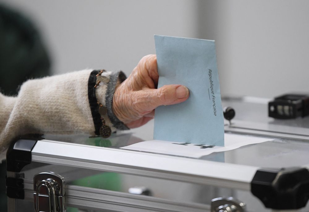 Γαλλία: Μπορούν να βοηθήσουν οι προεδρικές εκλογές να επιλυθεί η κρίση που συγκλονίζει τη χώρα;