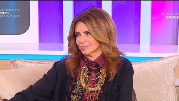 Μιμή Ντενίση: «Αν μπω στην πολιτική, θα γίνει της τρελής»