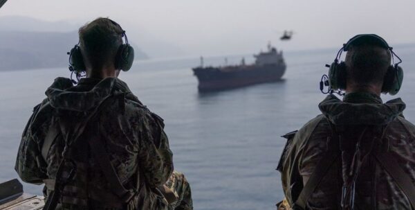 CENTCOM: Εγγυηθήκαμε την εξαγωγή 1,5 δισ. βαρελιών πετρελαίου μέσω των Στενών του Ορμούζ