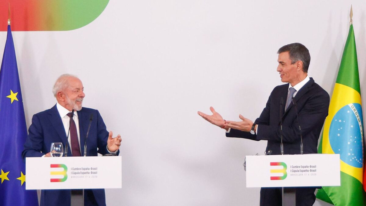 Η νίκη του Λούλα αναπτερώνει τις ελπίδες της ισπανικής Αριστεράς