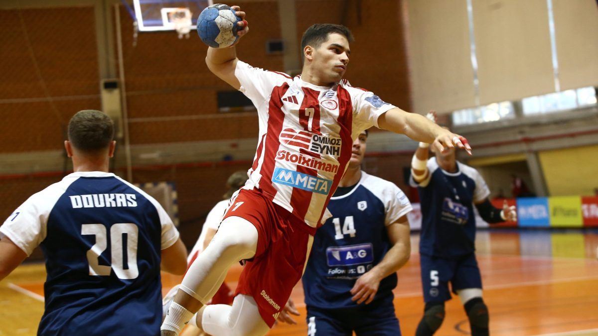Ο Ολυμπιακός διέλυσε τον Δούκα και πέτυχε το 7Χ7