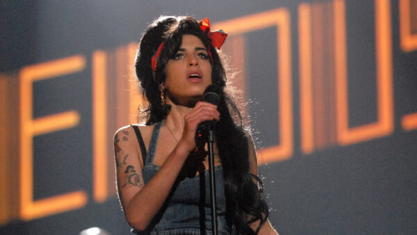 Amy Winehouse: Ετοιμάζεται μιούζικαλ για τη ζωή της