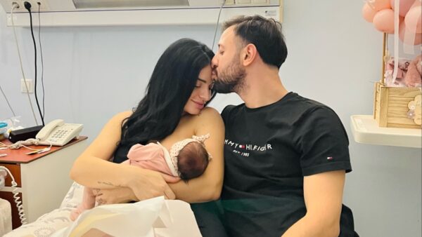 Αντζελίνα Χαλντέντα: Η πρώην παίκτρια του Bachelor έγινε μαμά για πρώτη φορά!